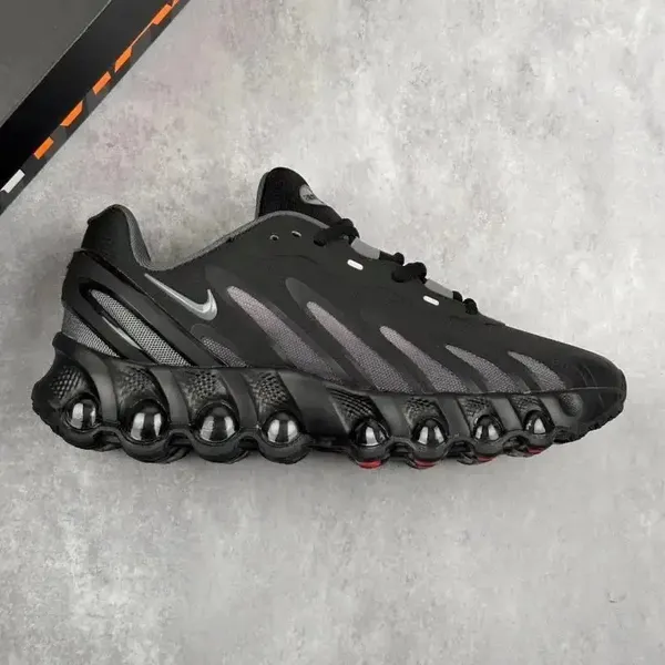Nike Air Max DN8 shoes 4