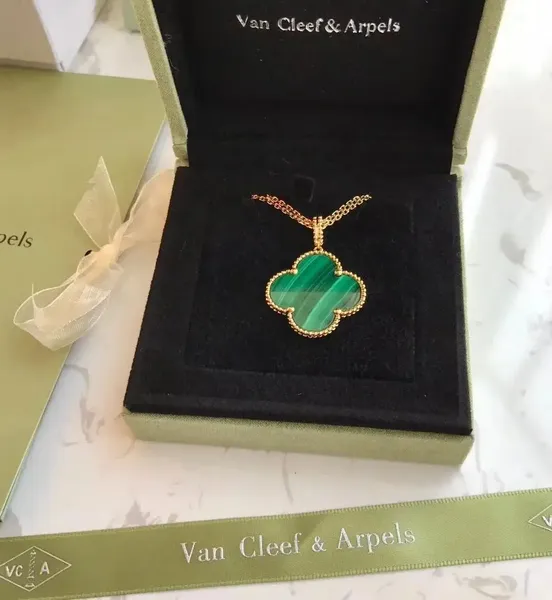 Van Cleef & Arpels accessories 2